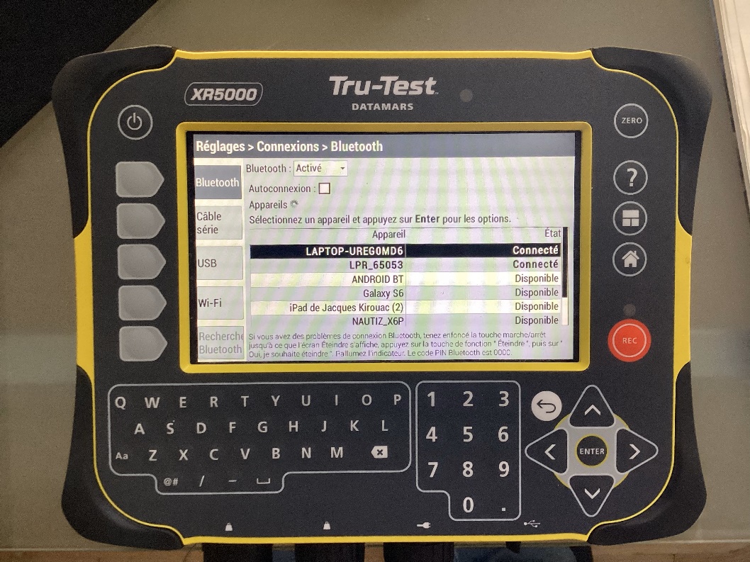 Une image contenant texte, Appareils électroniques, Appareil électronique, machine Description générée automatiquement