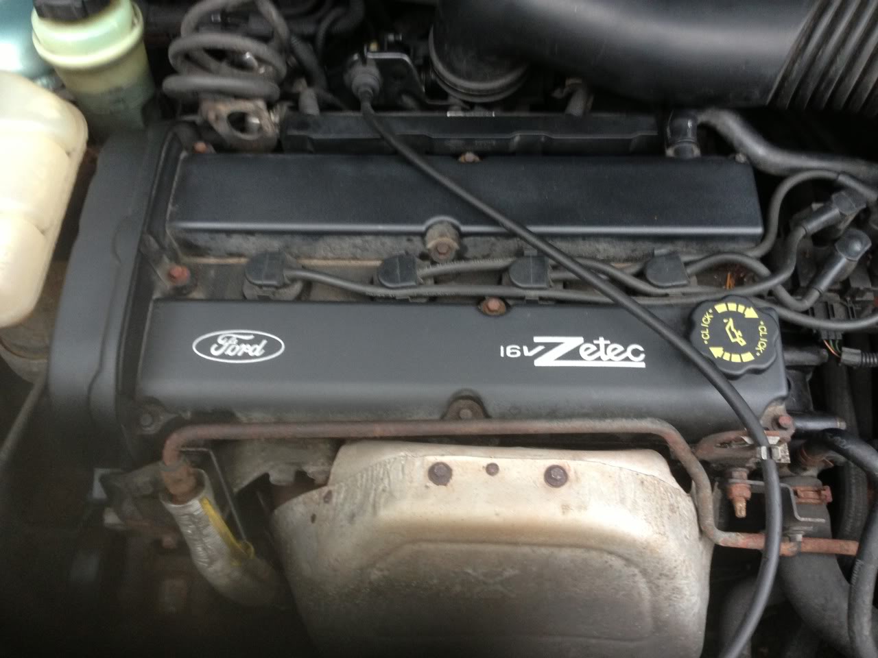 Форд фокус 1 1.8 zetec купить. Ford Focus 1 1.8 Zetec. Мотор Форд фокус 1.8. Мотор Форд фокус 1 Zetec 2.0. Ford Zetec 2.0.
