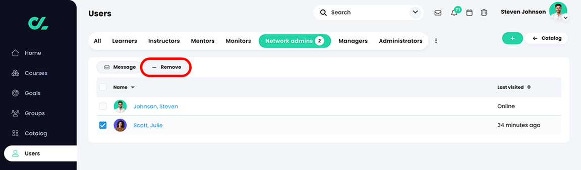 Users, Network admins tab with a user selected and the Remove button highlighted